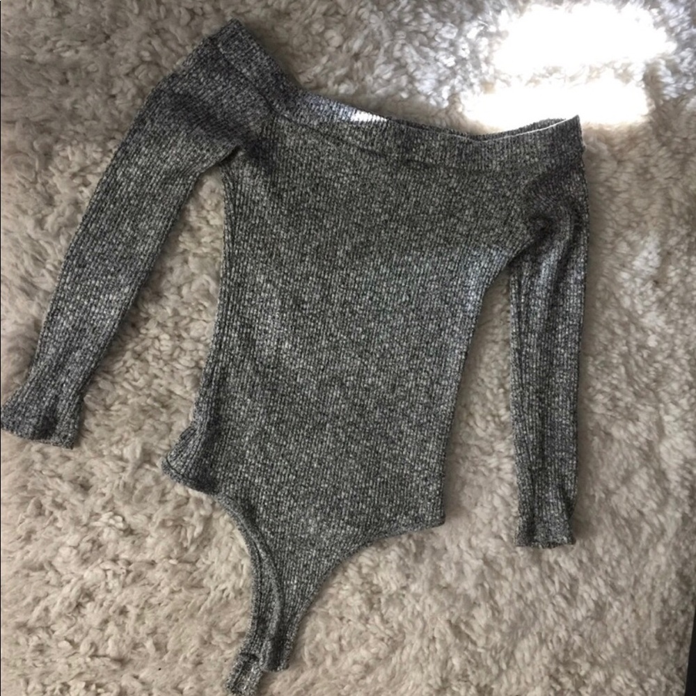 New Fashion Nova Off the Shoulder Bodysuit ✨